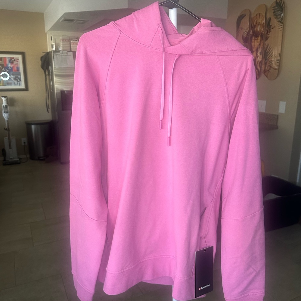 lululemon athletica men’s Pink City Sweat Pullover Hoodie